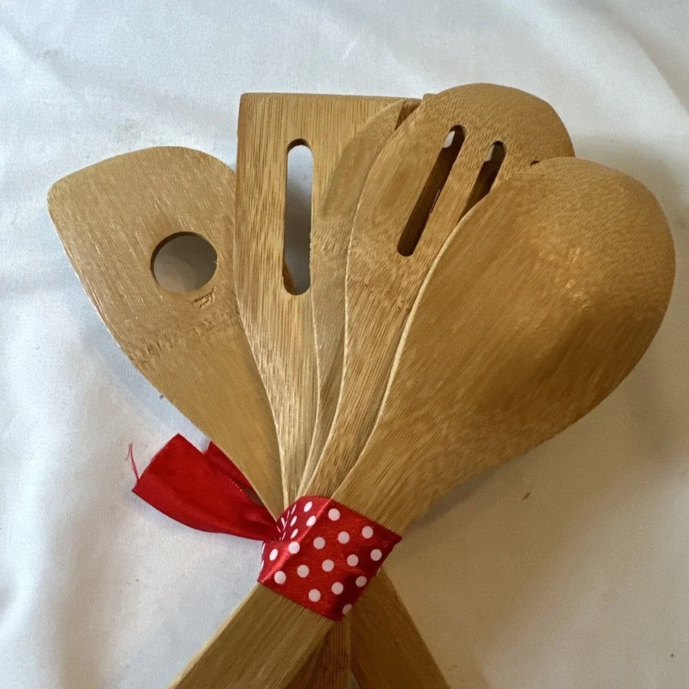 Hygnn 5 Piece Star Wars Bamboo Wooden Cooking‎ Utensils, Home Decor New